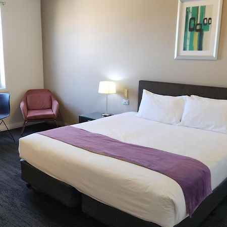 The Grand Motel Griffith Luaran gambar
