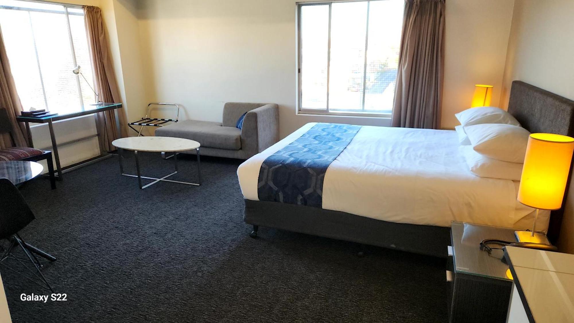 The Grand Motel Griffith Luaran gambar