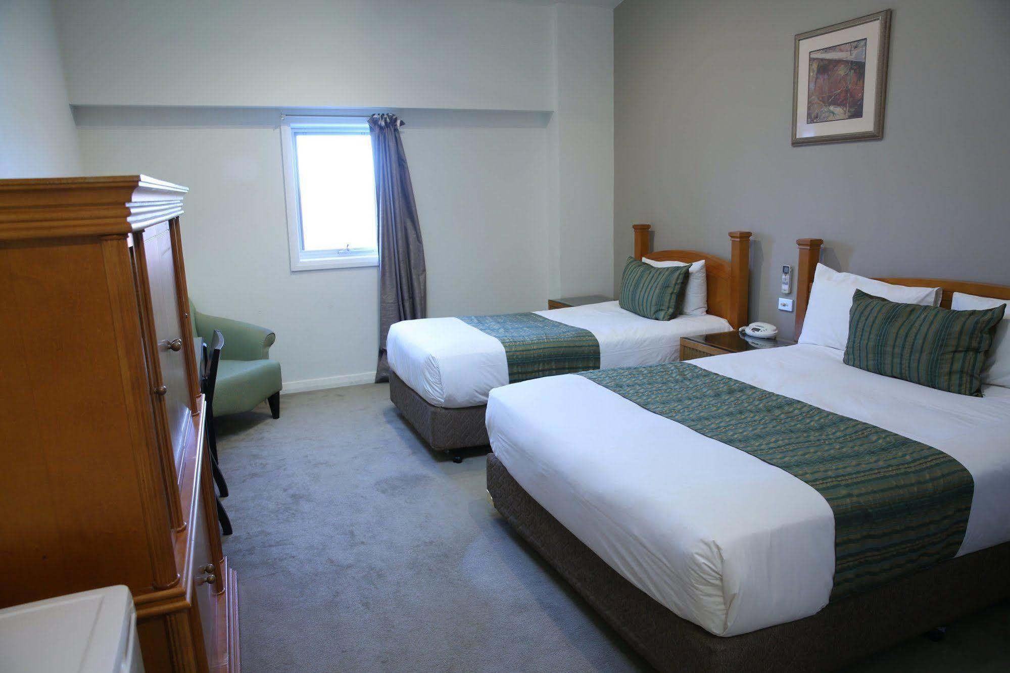 The Grand Motel Griffith Luaran gambar