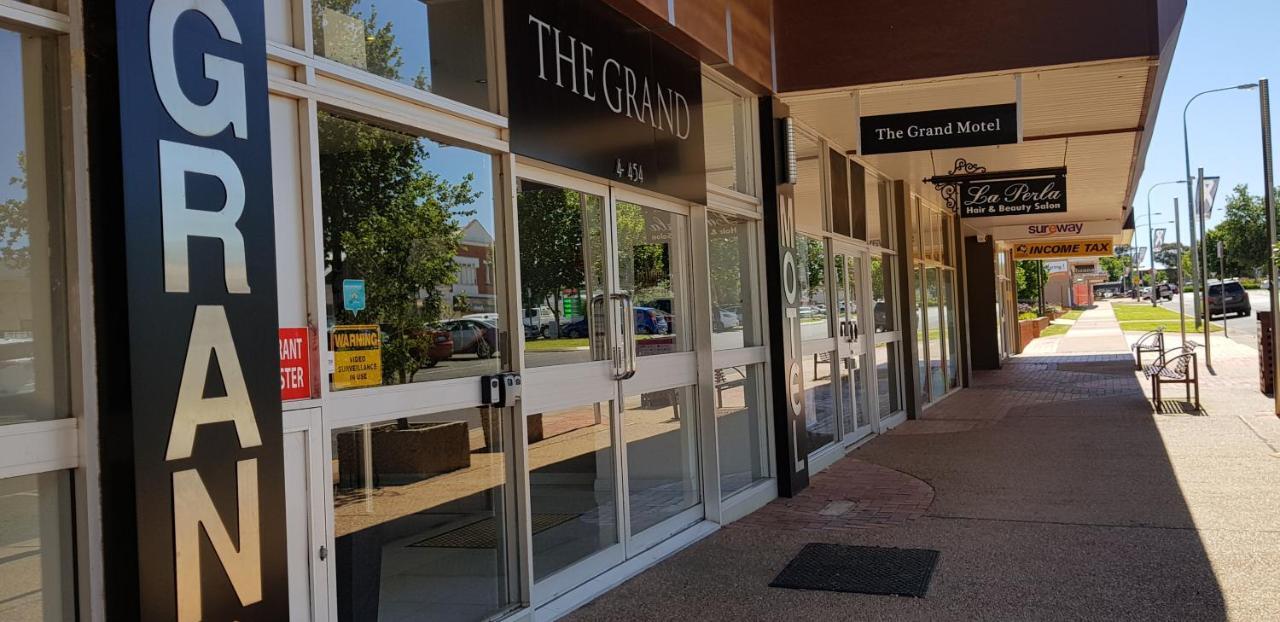 The Grand Motel Griffith Luaran gambar
